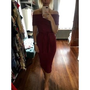 Midi OTS sweater dress